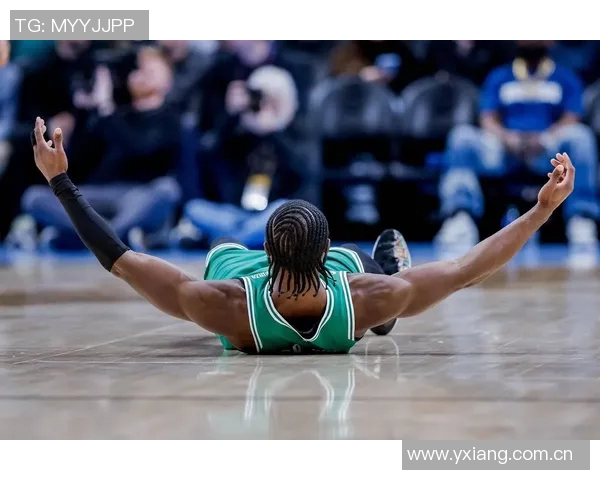 腿筋紧张问题缓解马祖拉透露布朗训练参与情况每日观察