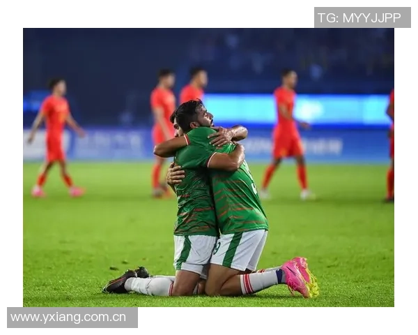 李小恒单刀破门助中国香港逆转孟加拉国比赛精彩瞬间回顾